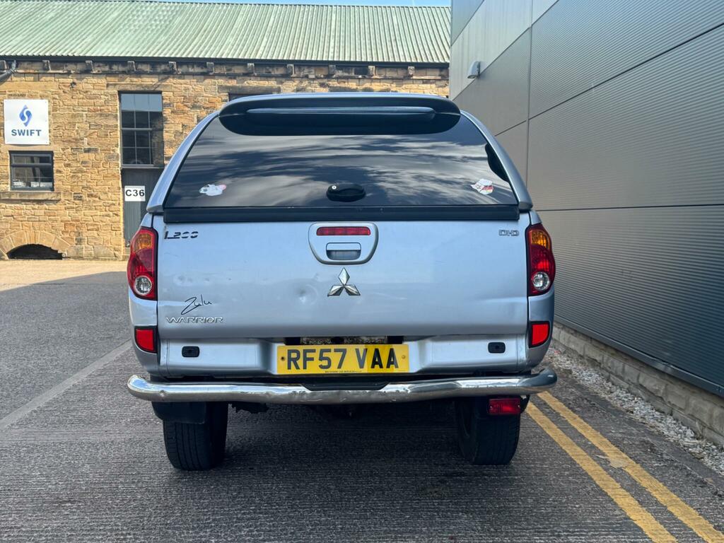 Mitsubishi L200 Warrior Silver #21