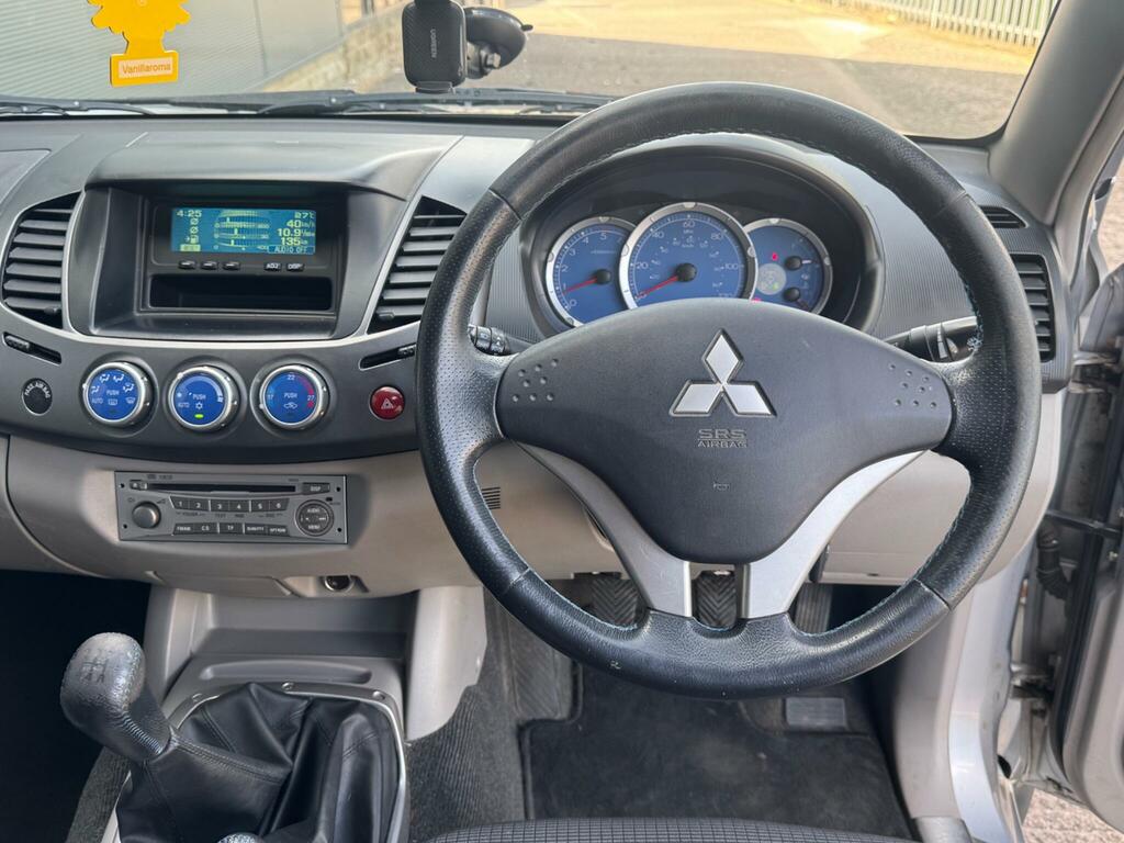 Mitsubishi L200 Warrior Silver #24