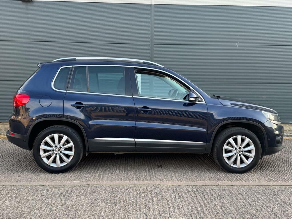Volkswagen Tiguan 2.0 Tdi Bluemotion Tech Match Dsg 4Wd Euro 5 Ss PF64UWP Blue #2