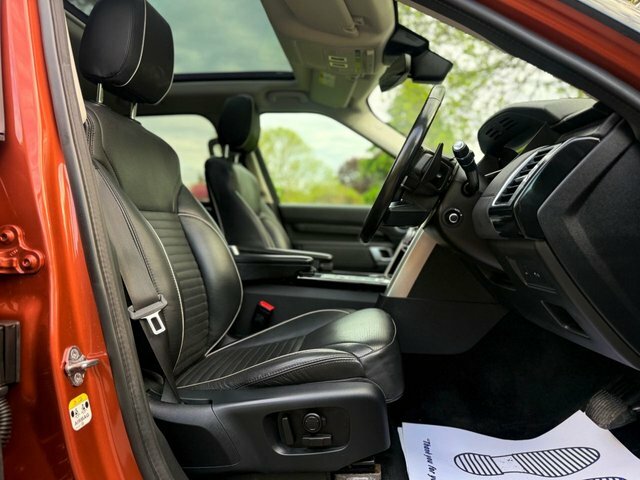 Land Rover Discovery 2019 3.0 Sd V6 Hse Black Pack Panoramic Roof Digit SN69WFZ Orange #5