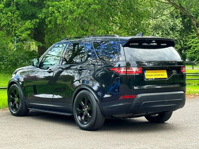 Land Rover Discovery 2017 3.0 Td V6 Hse Black Pack Panoramic Roof Merid OY67NNK Black #3