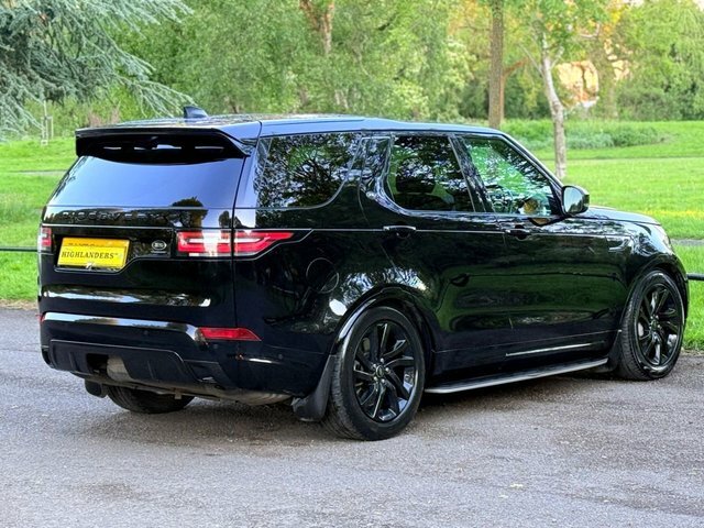 Land Rover Discovery 2020 3.0 Sd V6 Landmark Edition Black Pack Panoram SH70OFN Black #3