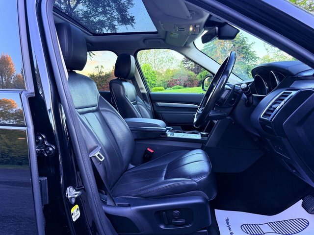 Land Rover Discovery 2020 3.0 Sd V6 Landmark Edition Black Pack Panoram SH70OFN Black #5
