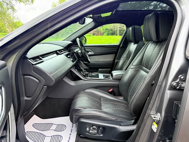Land Rover Range Rover Velar 2017 3.0 Sd6 V6 R-dynamic Hse Black Pack Panoramic KW67CGO Grey #6
