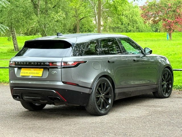 Land Rover Range Rover Velar 2017 3.0 Sd6 V6 R-dynamic Hse Black Pack Panoramic KW67CGO Grey #4