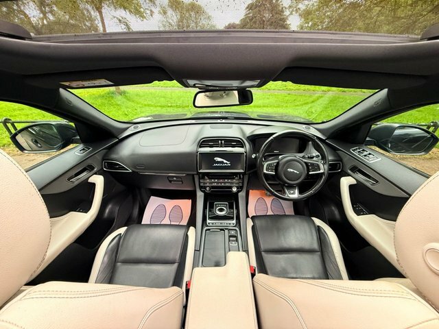 Jaguar F-Pace 2017 3.0 D300 V6 S Open Panoramic Roof Two-tone Le OW17BNX Blue #5