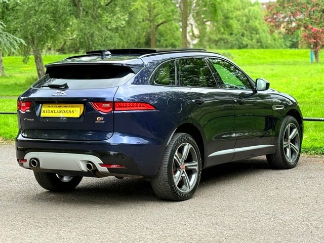 Jaguar F-Pace 2017 3.0 D300 V6 S Open Panoramic Roof Two-tone Le OW17BNX Blue #4