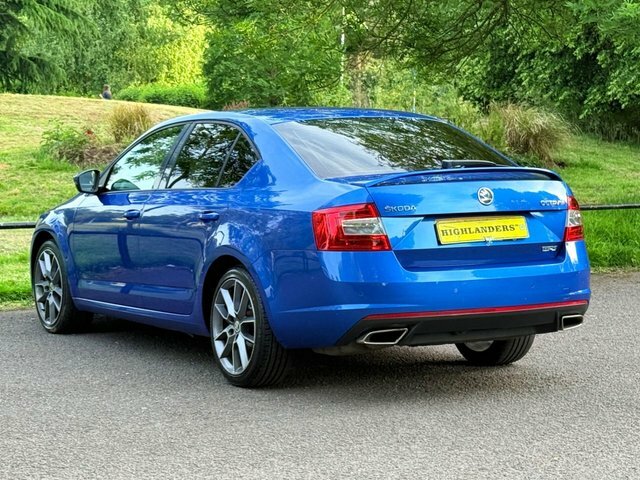 Skoda Octavia 2014 2.0 Tdi Vrs Heated Seats Privacy Sensors Dies Blue #3