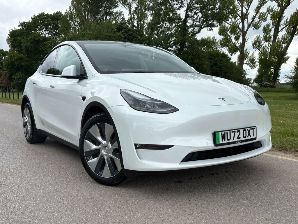Tesla Model Y Dual Motor Long Range Suv 4Wde White