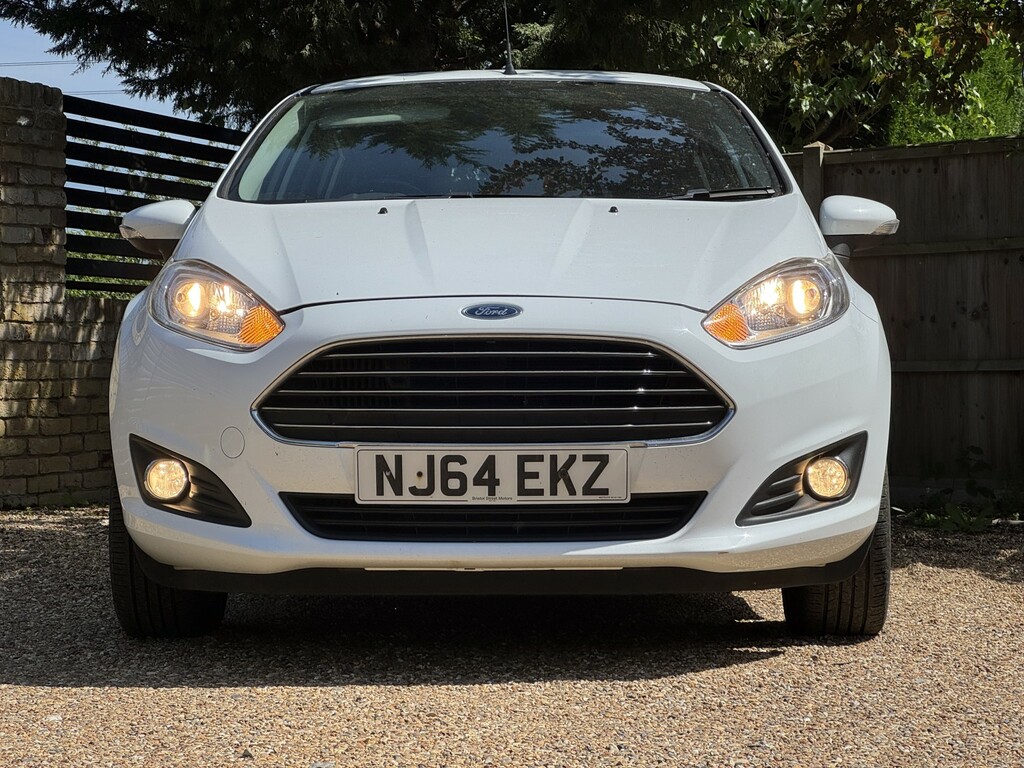 Ford Fiesta Hatchback 1.0 T Ecoboost Zetec 201464 NJ64EKZ White #6