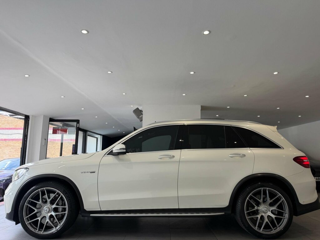 Mercedes-Benz GLC Class 4.0 Glc63 V8 Biturbo Amg Premium Spds Mct 4Matic White #3