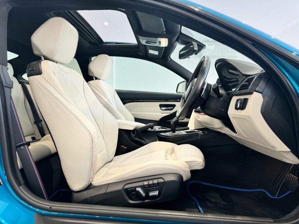 BMW 4 Series 3.0 440I Gpf M Sport Euro 6 Ss MF69XKT Blue #3