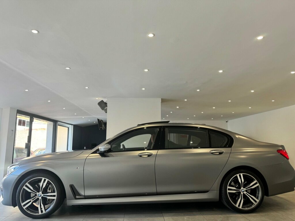 BMW 7 Series 3.0 730Ld M Sport Euro 6 Ss YK18JEJ Grey #4