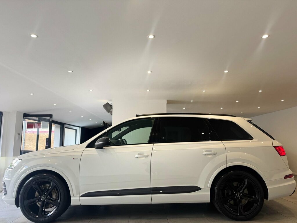 Audi Q7 3.0 Tdi V6 50 Black Edition Tiptronic Quattro Euro White #5