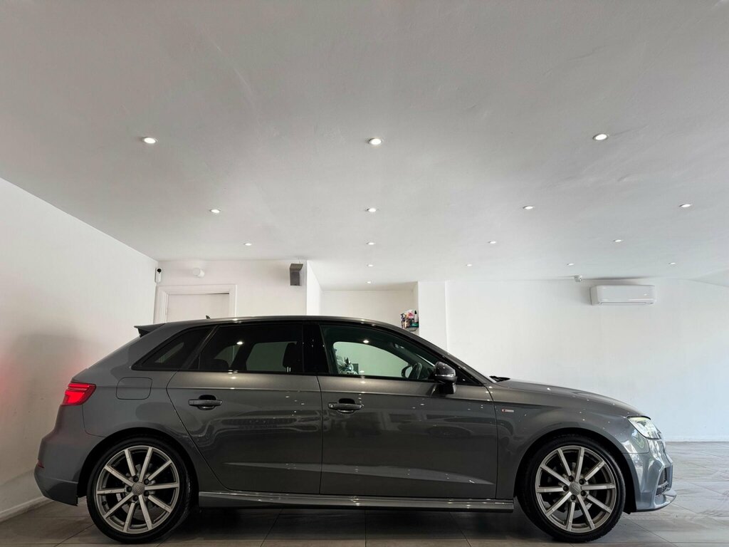 Audi A3 1.5 Tfsi Cod Black Edition Sportback S Tronic Euro GF18XOG Grey #6