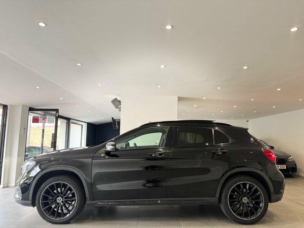 Mercedes-Benz GLA Class 2.0 Gla250 Amg Line Premium Plus 7G-dct 4Matic E KM67XBY Black #5
