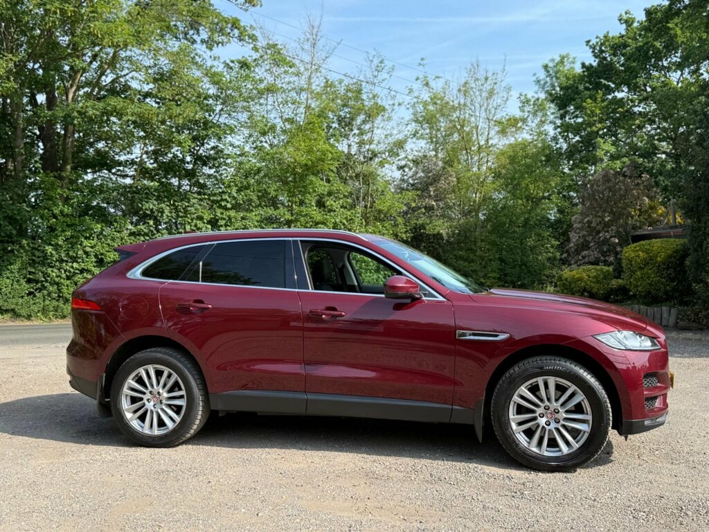 Jaguar F-Pace 2.0 D180 Portfolio Awd Euro 6 Ss SV66MYR Red #6