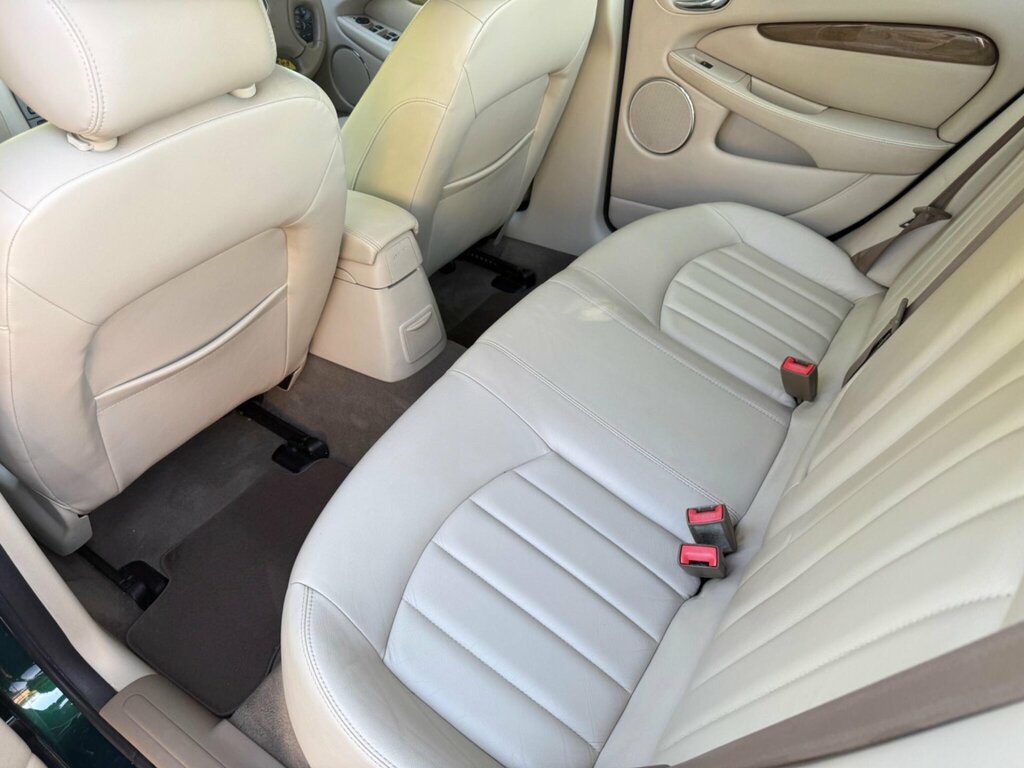 Jaguar X-Type 2.1 V6 Se Blue #56