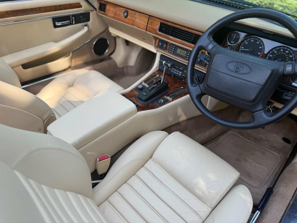 Jaguar XJS 6.0 V12  #40