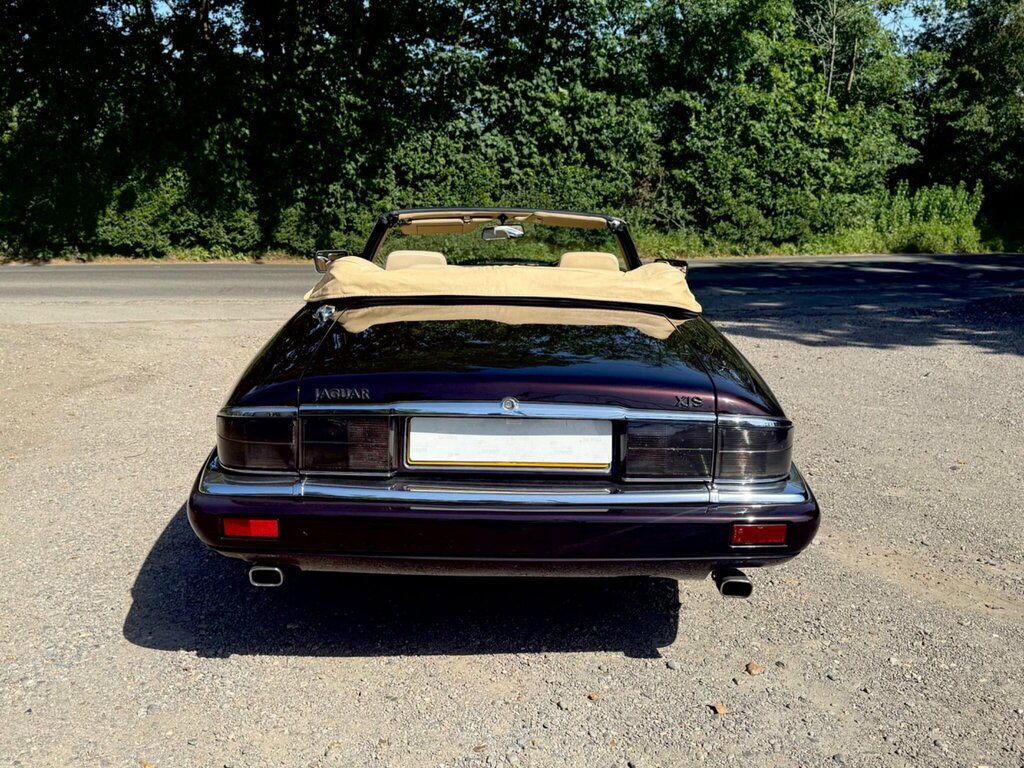 Jaguar XJS 6.0 V12  #15