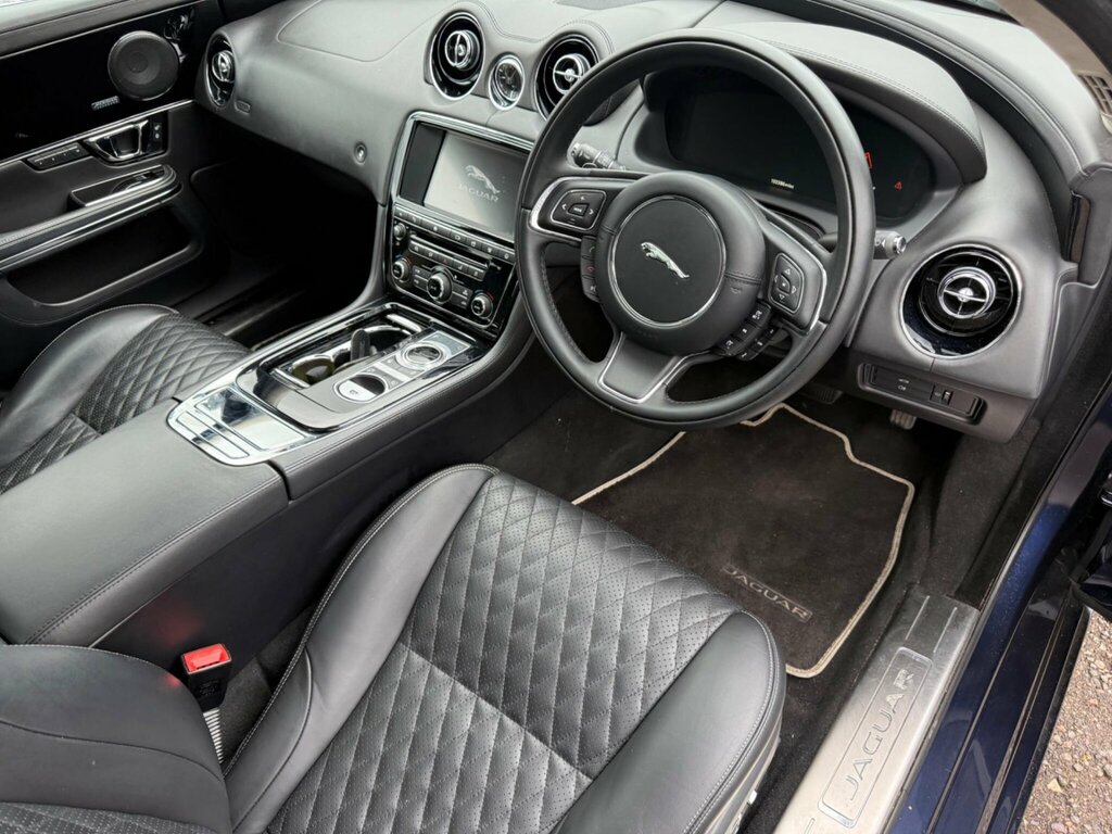 Jaguar XJ 3.0D V6 Portfolio Euro 6 Ss Lwb OX16VZZ Blue #2