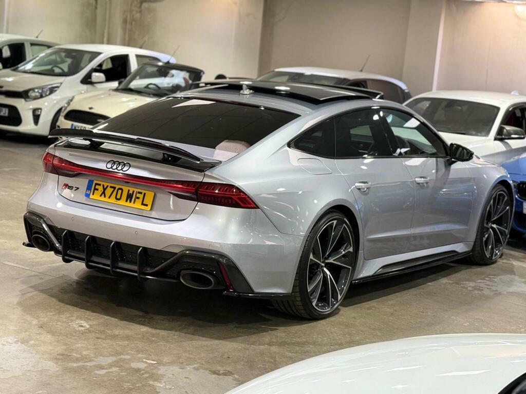 Audi RS7 2020 4.0 Rs 7 Sportback Tfsi Quattro Vorsprung Mhe Black #4