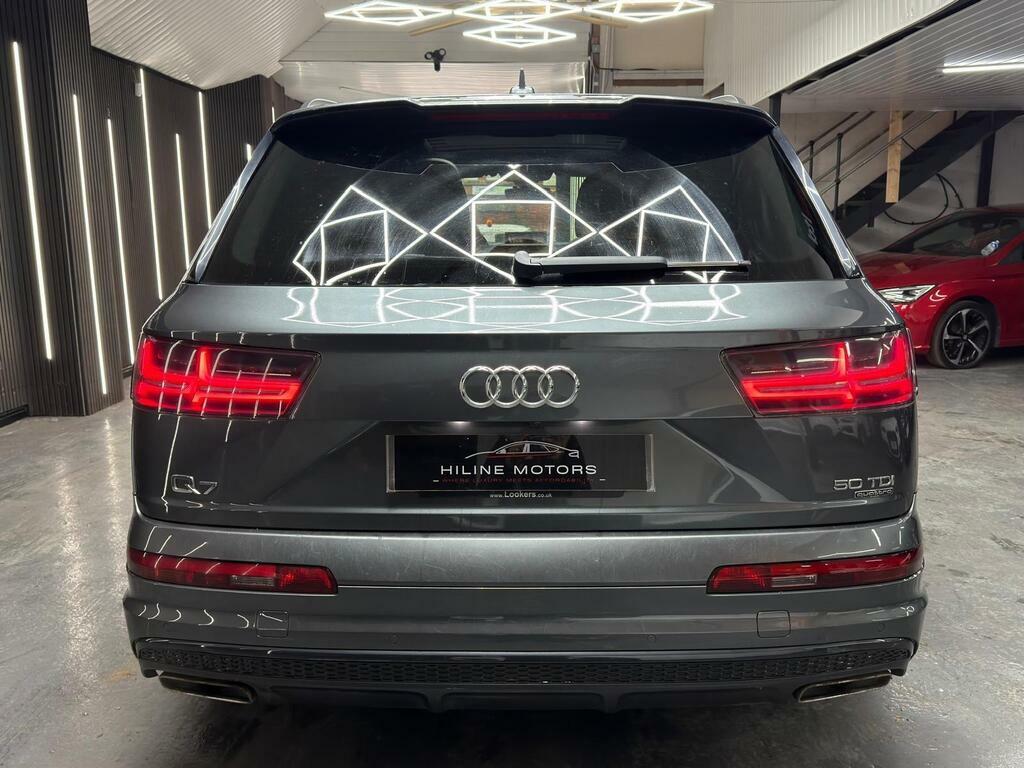 Audi Q7 3.0 Tdi V6 50 Black Edition Tiptronic Quattro Euro RA68VUM Grey #5