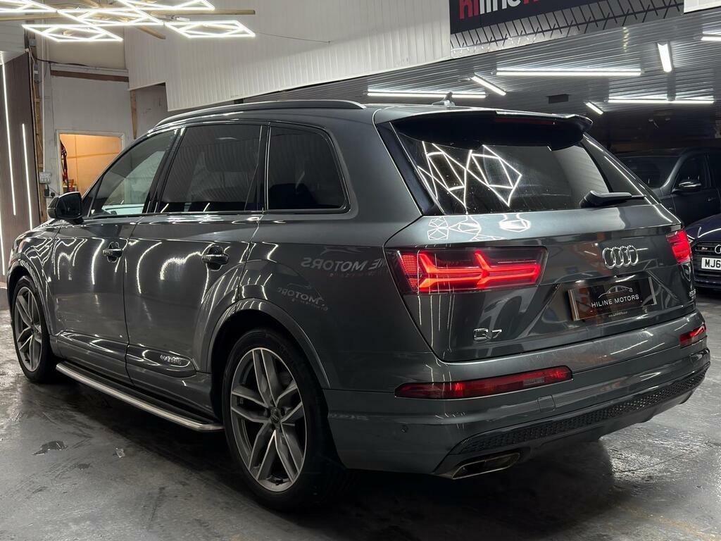 Audi Q7 3.0 Tdi V6 50 Black Edition Tiptronic Quattro Euro RA68VUM Grey #4