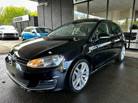 Volkswagen Golf 1.6 Tdi Bluemotion Black #3