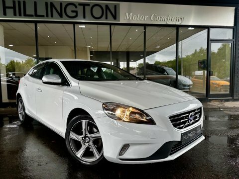 Volvo V40 1.6 T2 R-design White #2