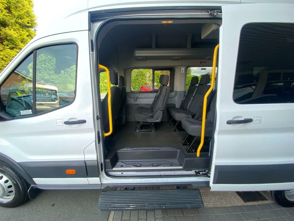 Ford Transit Custom 2.2 Tdci Minibus 460 Hdt Trend 17 Seats White #5