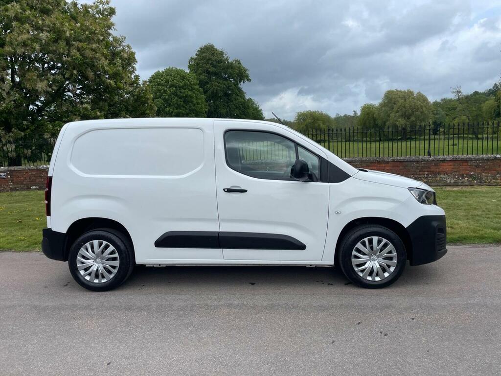 Peugeot Partner 1.5 Bluehdi 1000 Professional Standard Panel Van S White #2