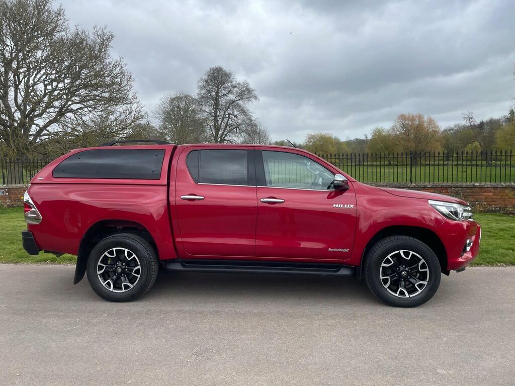 Toyota HILUX 2.4 D-4d Invincible X 4Wd Euro 6 Ss T EY18LXM Red #2