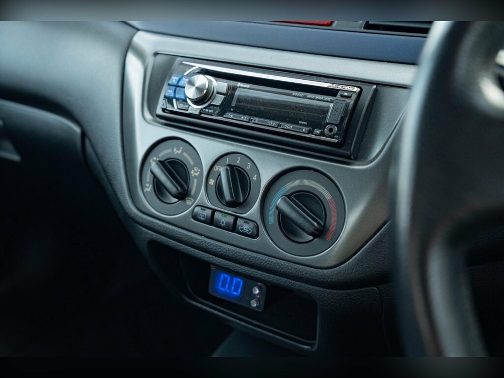 Mitsubishi Lancer 1.6 Elegance Grey #22