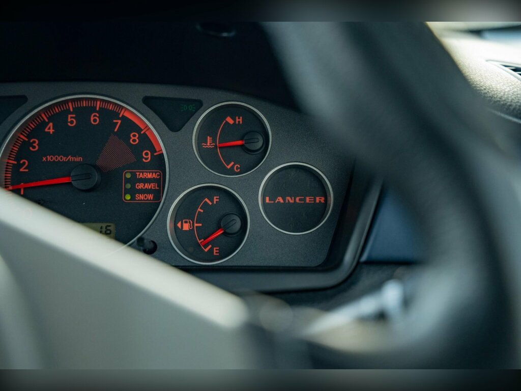 Mitsubishi Lancer 1.6 Elegance Grey #17