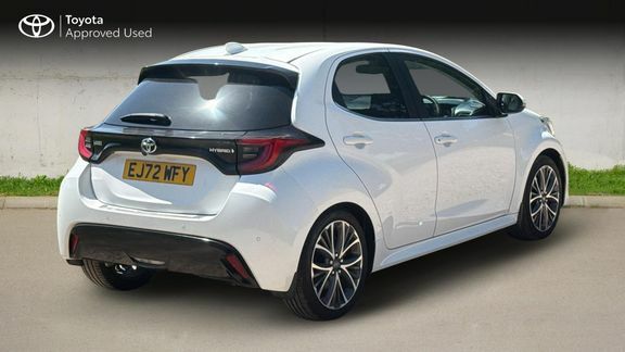 Toyota Yaris Excel Tech Pack EJ72WFY White #3