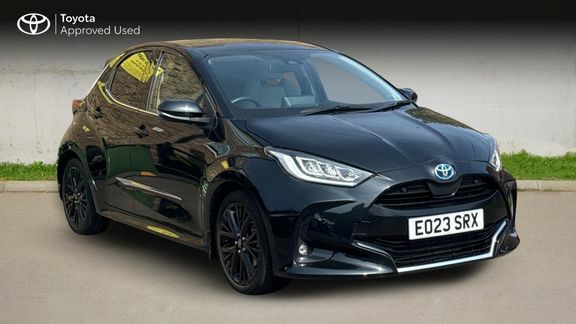 Toyota Yaris Excel Pan Black