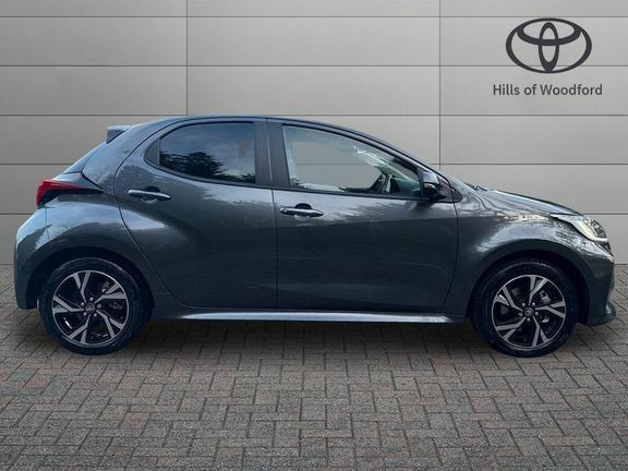 Toyota Yaris Design Safety Pack EO75HHA Grey #2
