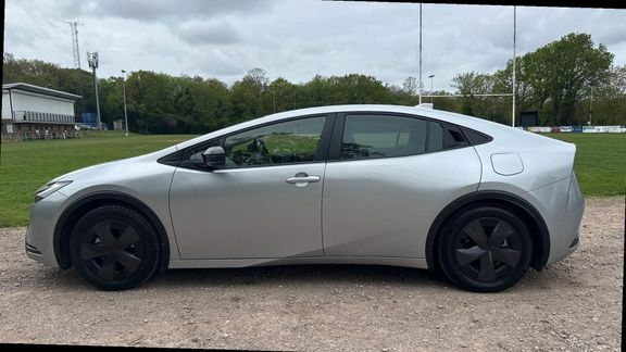 Toyota Prius Design EK75WSZ Silver #6
