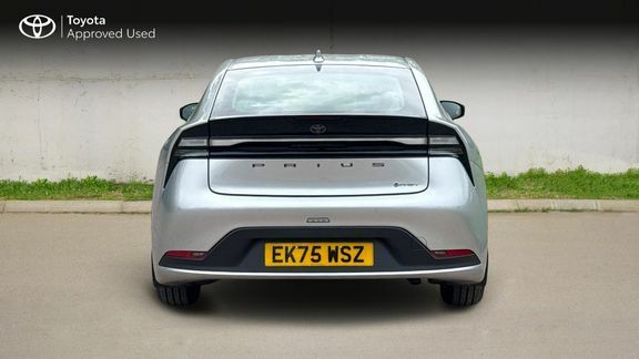 Toyota Prius Design EK75WSZ Silver #4