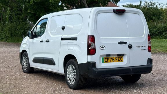Toyota Proace City Icon Long 50Kwh Ply Lining EF75FCC White #5