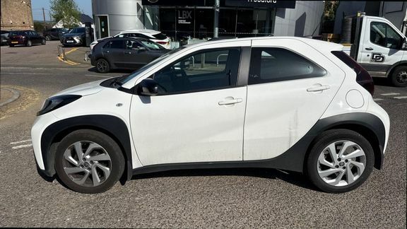Toyota Aygo X Pure Manual EK23MDU White #6