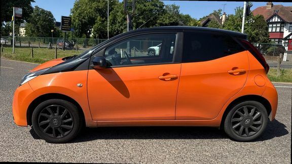 Toyota Aygo X X-cite M Bitone WG69CZC #6