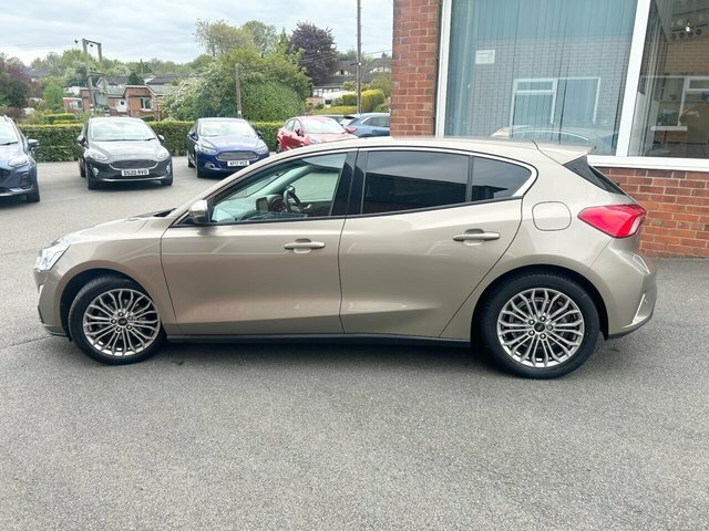 Ford Focus 2018 1.0T Ecoboost Titanium X Hatchback DV68TOH Silver #4