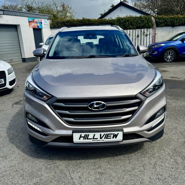 Hyundai Tucson 1.7 Crdi Blue Drive Se Nav 2Wd SE65DKA Brown #6