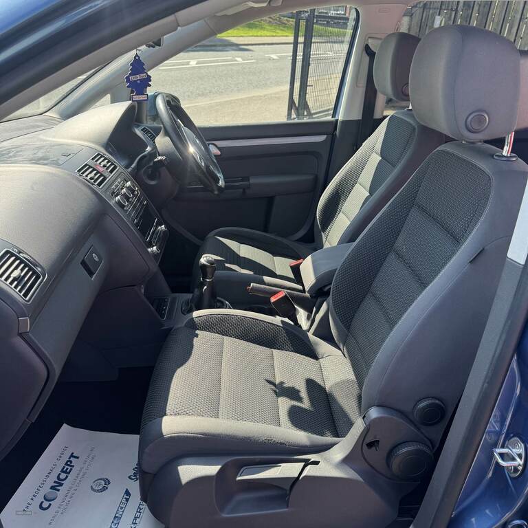 Volkswagen Touran 1.6 Tdi 105 Se PF12HUP Blue #6