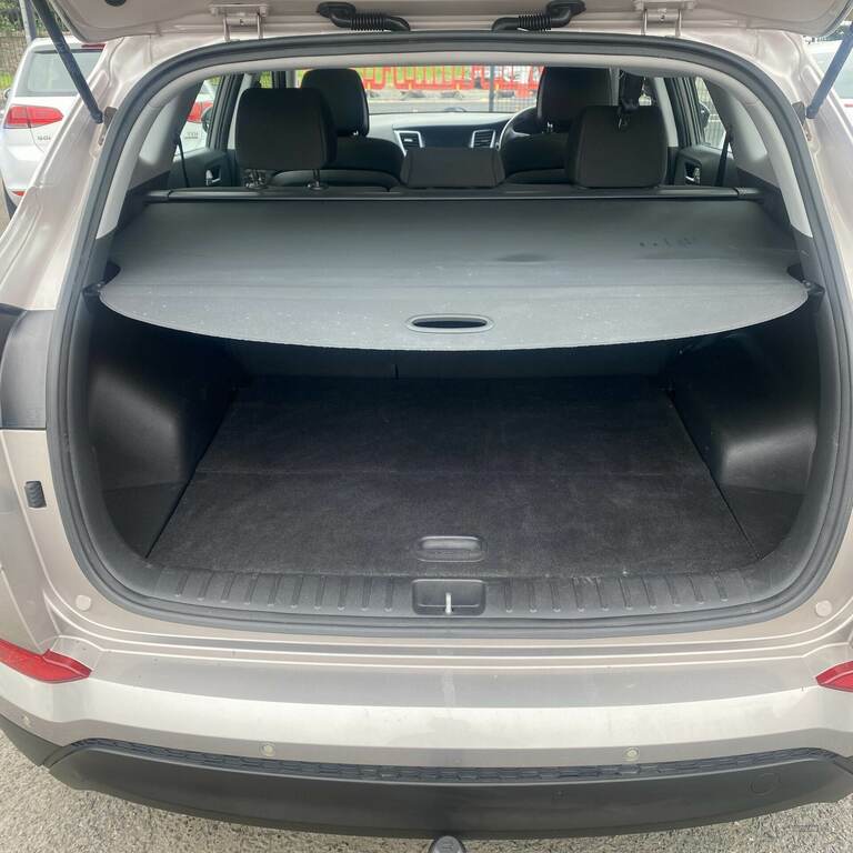 Hyundai Tucson 1.7 Crdi Blue Drive Se Nav 2Wd Dct MRZ7203 Brown #6