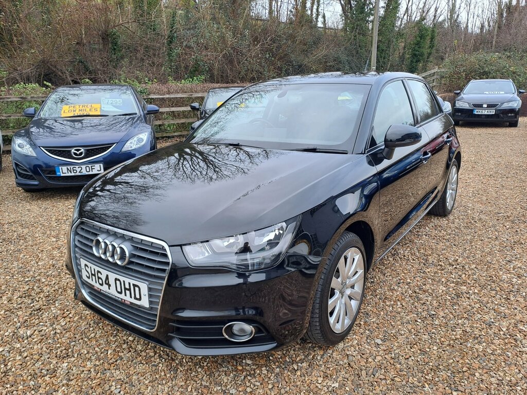 Audi A1 1.6 Tdi Sport Sportback Euro 5 Black #2