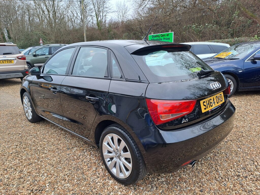 Audi A1 1.6 Tdi Sport Sportback Euro 5 Black #4
