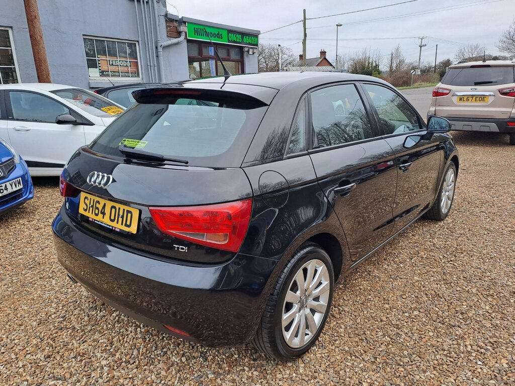 Audi A1 1.6 Tdi Sport Sportback Euro 5 Black #3